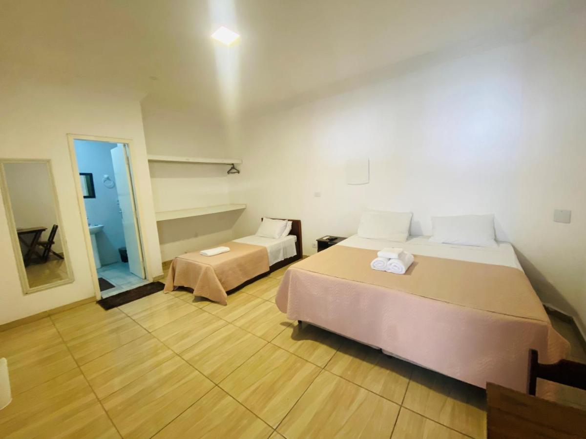 Hotel Itu Shopping Bagian luar foto